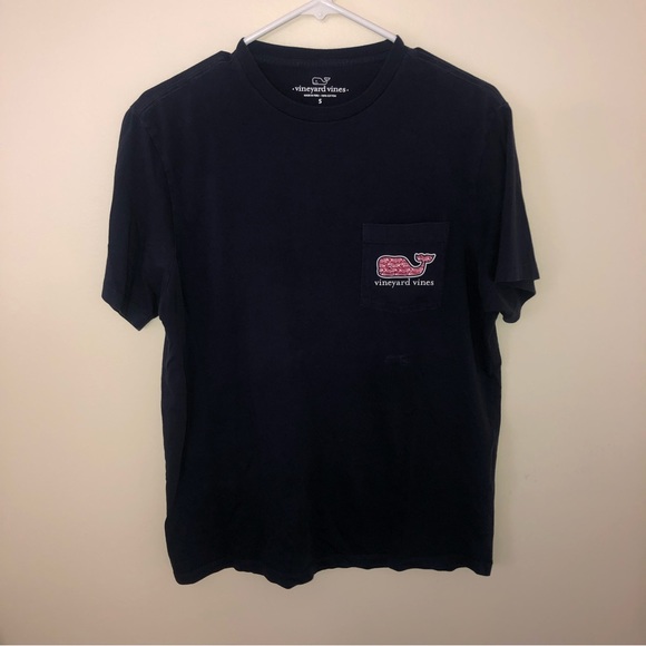Vineyard Vines Mens Logo Pocket Tee - Picture 2 of 4